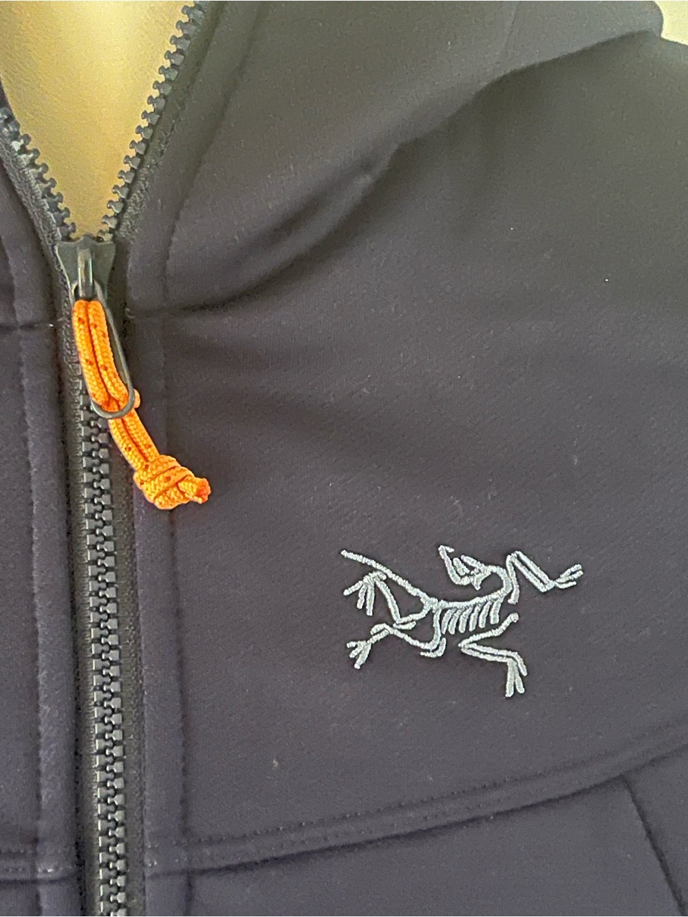 Arcteryx ARENITE HOODY WOMEN - Small - Picture 3 of 8
